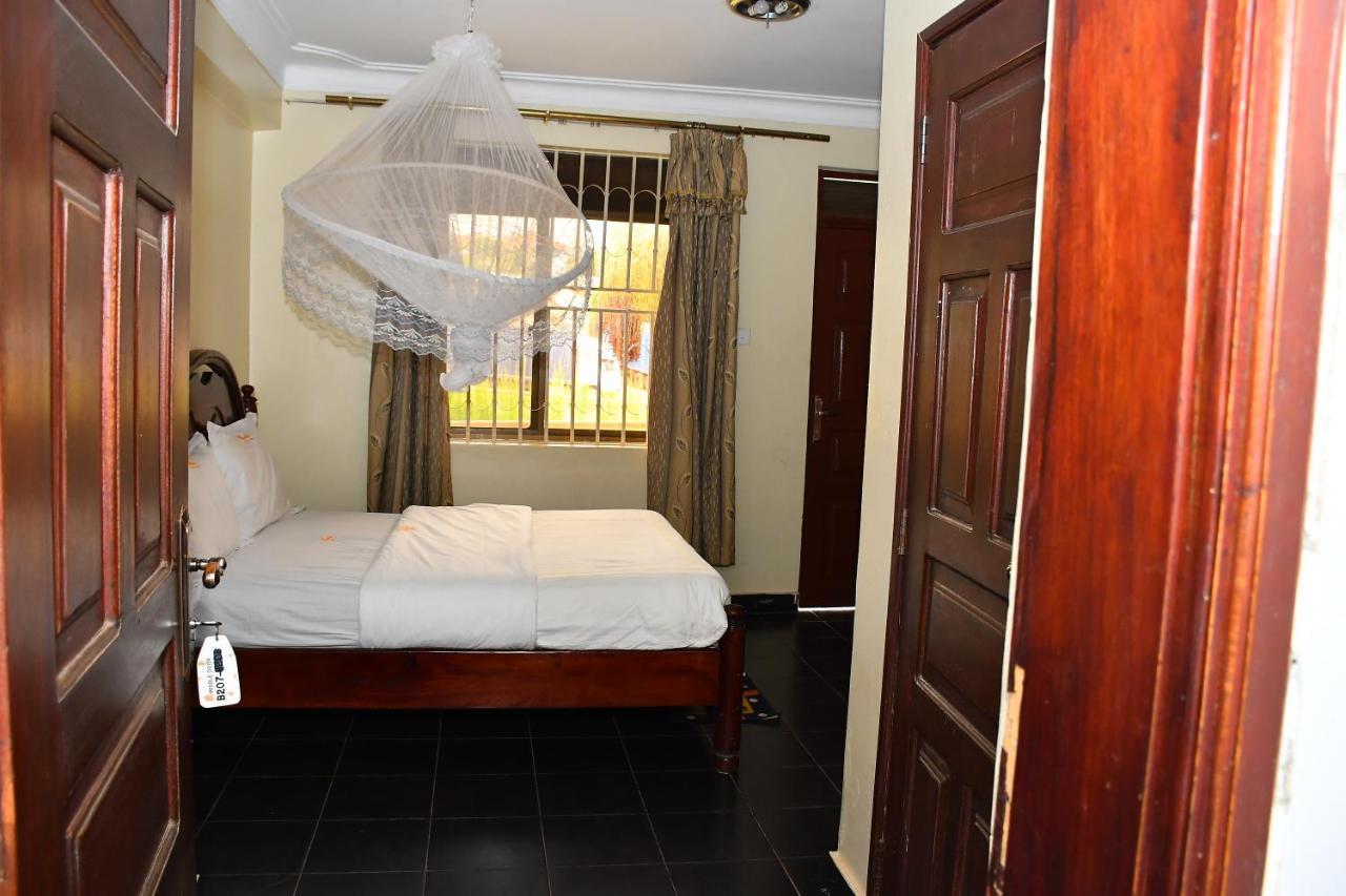 Florida Hotel Zaana Kampala Eksteriør billede