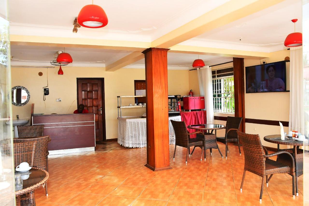 Florida Hotel Zaana Kampala Eksteriør billede